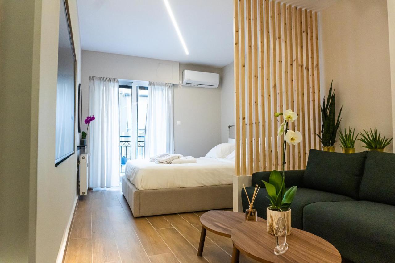 Elegant Suite - Piraeus Bagian luar foto