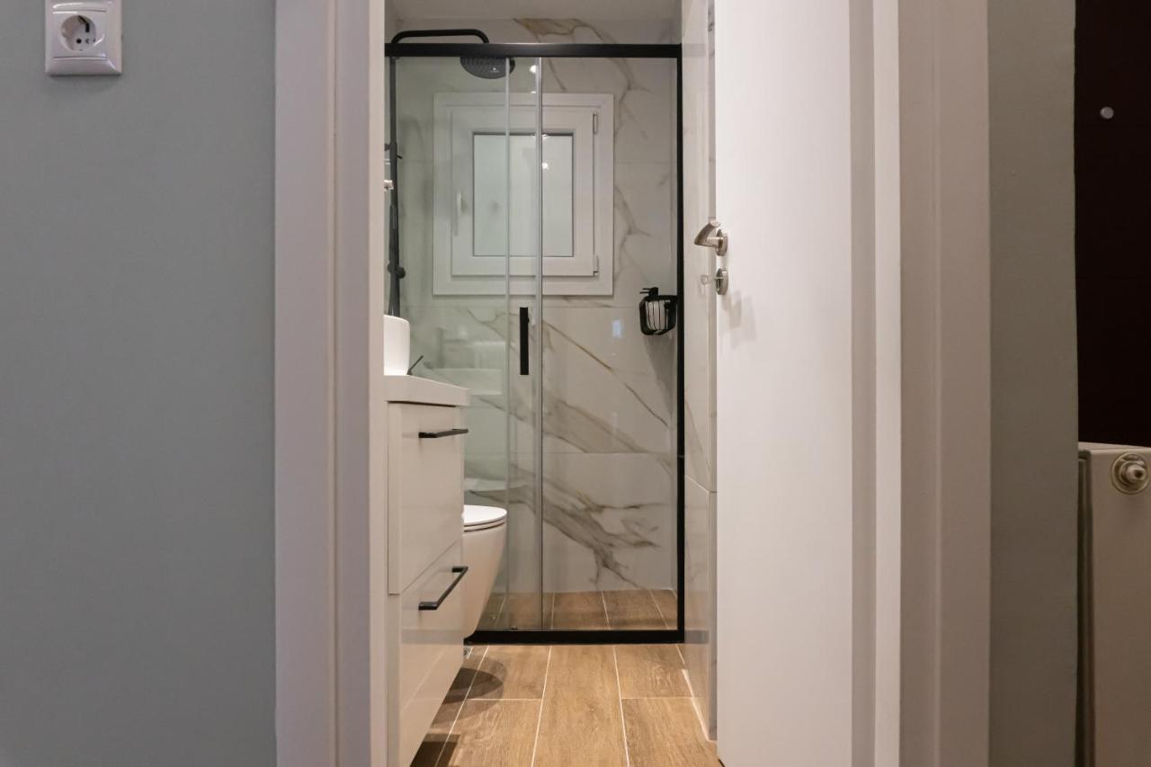 Elegant Suite - Piraeus Bagian luar foto